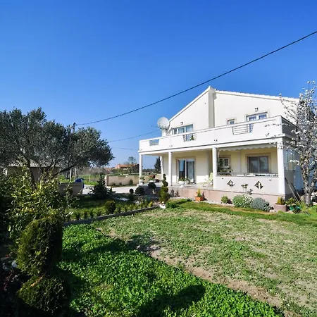 Apartman Novokmet-crno Zadar